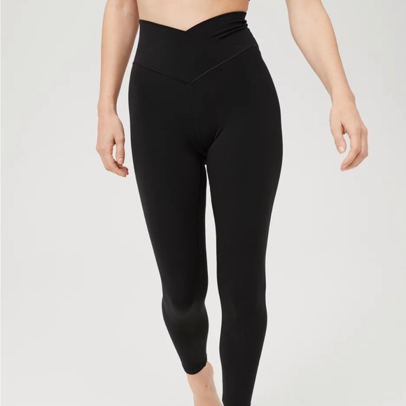 Black cross over leggings - Picture 1 of 4